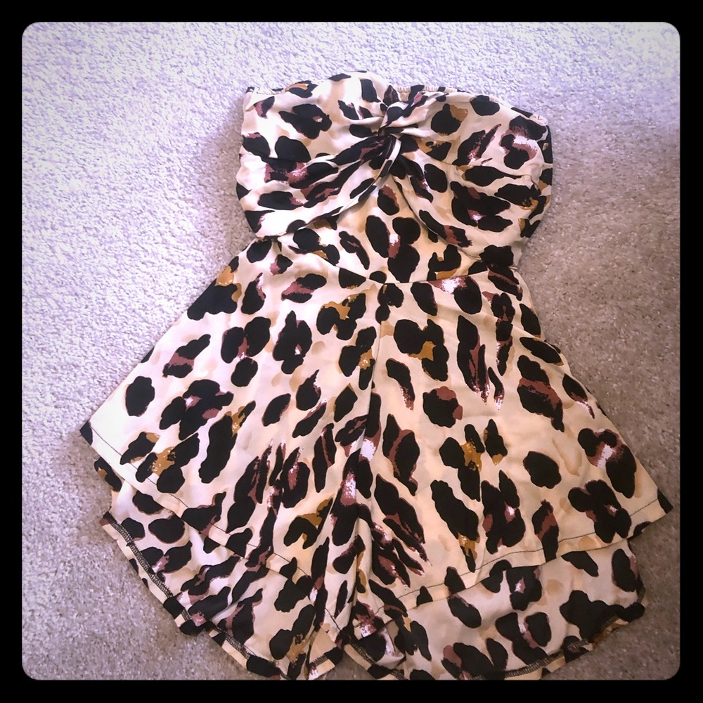 Leopard tie back romper